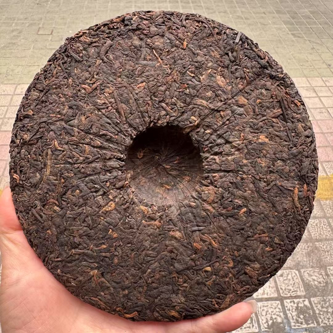 Chanmin Ripe Pu-erh Tea Cake | Menghai Flavor Shou Pu-erh | #114