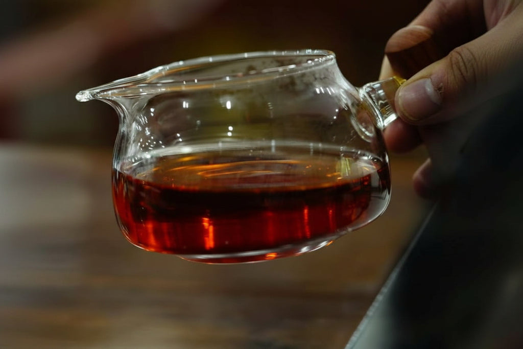 traditional fermented shou pu-erh tea cake smooth sweet taste